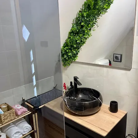 بيت للعطل Paradise Bjelasnica Luxury With Mountain View Ledici